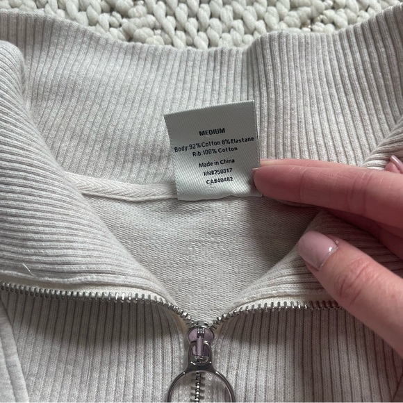 Varley•Miller Sweater•Ivory Marl •Size M - Picture 3 of 5